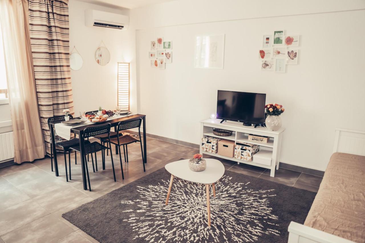 Magnifique Studio Centre Ville - Spacieux Climatisation Calme Rare Pas De Parking Prive Stationnement Gratuit Dans La Rue Toulon